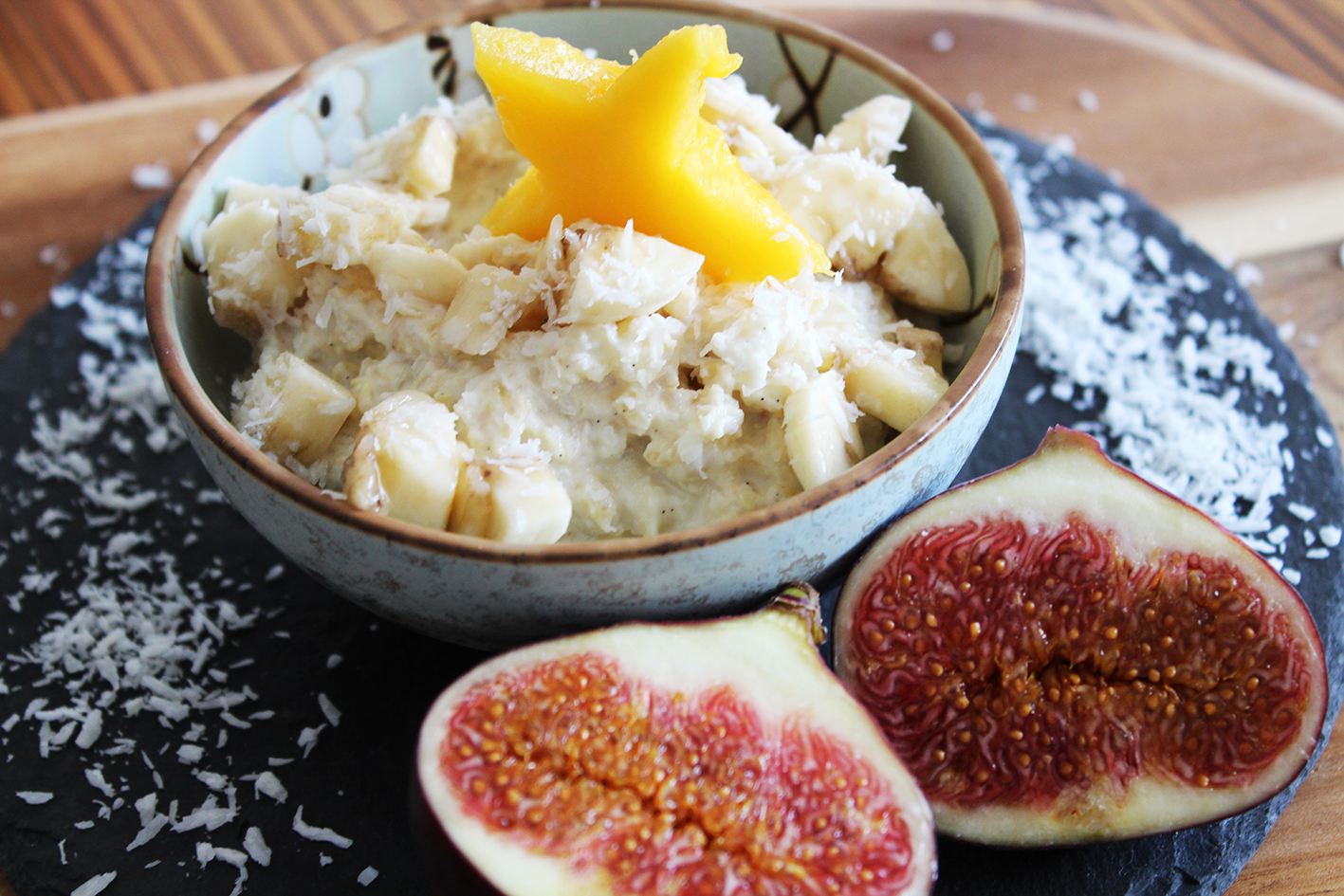 Cremiger Quinoa-Milchreis mit Mango und Banane - CoGAP